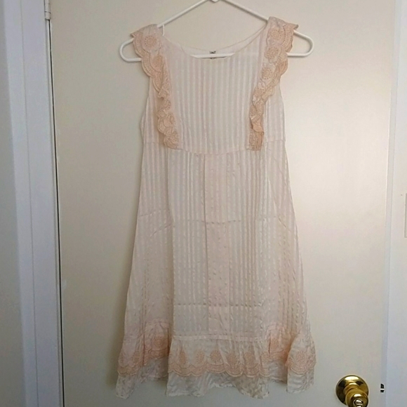 Prideglide ruffle sleeve dress in peach, size 38 - Picture 1 of 4